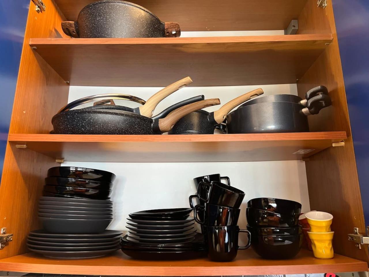 Wohnung Mit Direktem Meerzugang Торваяника Экстерьер фото